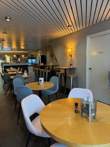 Eten en drinken, Hotel Mayflower in Leiden Eten en drinken, Hotel Mayflower in Leiden