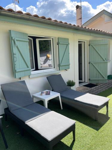 La Petite Suzette, à 2min à pied de la plage ! (La Petite Suzette, a 2min a pied de la plage !) in Lanton La Petite Suzette, à 2min à pied de la plage ! (La Petite Suzette, a 2min a pied de la plage !) in Lanton