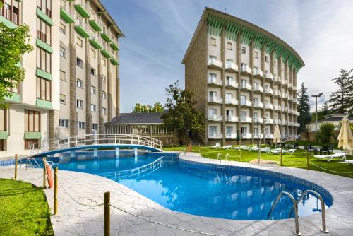 Kolam renang, Gran Hotel de Jaca in Jaca Kolam renang, Gran Hotel de Jaca in Jaca