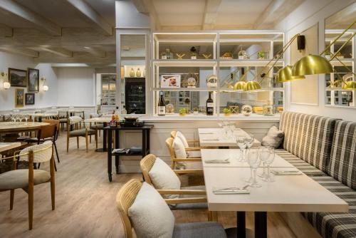 Restaurante, Hotel Oroel in Jaca Restaurante, Hotel Oroel in Jaca