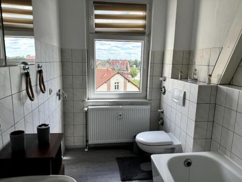 Fürdőszoba, Wohnung nahe Bahnhof und dem Goitzschesee in Bitterfeld-Wolfen Fürdőszoba, Wohnung nahe Bahnhof und dem Goitzschesee in Bitterfeld-Wolfen
