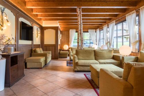 Hotel Betulla in Madonna di Campiglio City Center Hotel Betulla in Madonna di Campiglio City Center