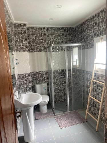 화장실, Villa a 10 minutes de là plage (Villa a 10 minutes de la plage) in 사이디아 화장실, Villa a 10 minutes de là plage (Villa a 10 minutes de la plage) in 사이디아