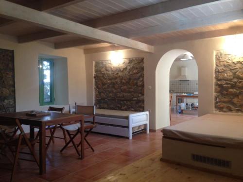 Spacious Villa with View 10 mins Walk to the Beach in 邁索尼(麥西尼亞) Spacious Villa with View 10 mins Walk to the Beach in 邁索尼(麥西尼亞)
