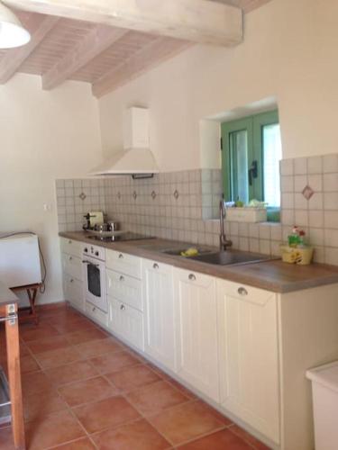 Spacious Villa with View 10 mins Walk to the Beach in 邁索尼(麥西尼亞) Spacious Villa with View 10 mins Walk to the Beach in 邁索尼(麥西尼亞)