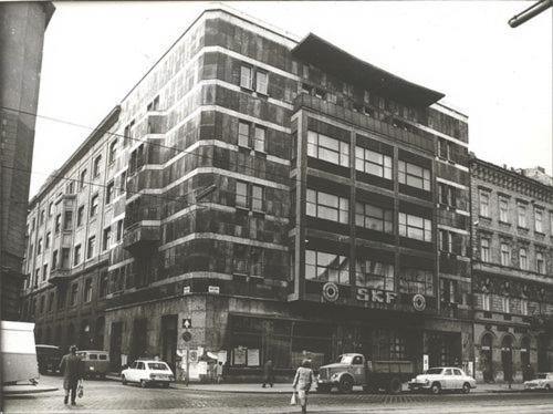 Cozy 2 Bedroom Retreat