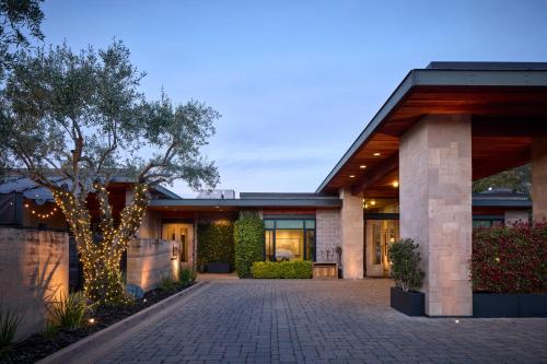 Bejárat, Bardessono Hotel and Spa in Yountville Bejárat, Bardessono Hotel and Spa in Yountville