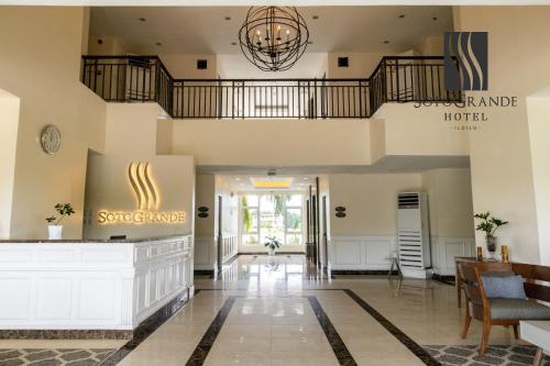 Előcsarnok, Sotogrande Iloilo Hotel in Iloilo Előcsarnok, Sotogrande Iloilo Hotel in Iloilo