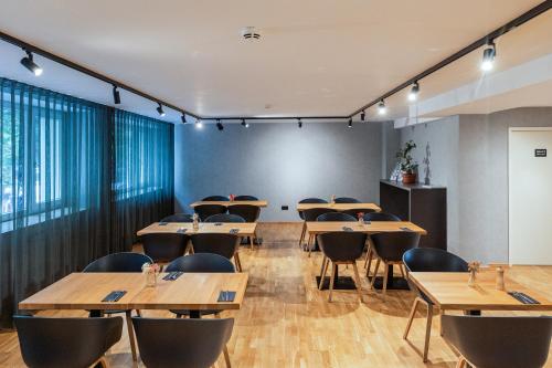 mk hotel frankfurt - image 2