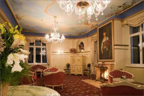 Bar/lounge, Hotel Restaurant Du Parc in Thann Bar/lounge, Hotel Restaurant Du Parc in Thann
