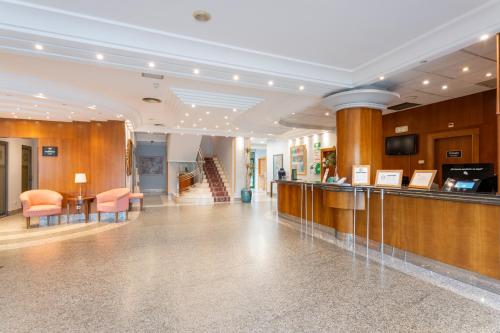Előcsarnok, Hotel Alda Rio Tormes in Santa Marta de Tormes Előcsarnok, Hotel Alda Rio Tormes in Santa Marta de Tormes