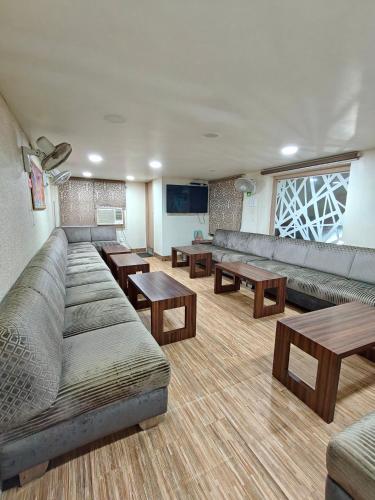 The Avantika Hotel & Woodland Restaurant near Gorakhpur Airport The Avantika Hotel & Woodland Restaurant near Gorakhpur Airport
