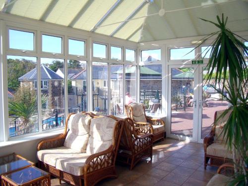 sala de TV, Sure Hotel Collection by Best Western Porth Veor Manor Hotel in Newquay Waterfront sala de TV, Sure Hotel Collection by Best Western Porth Veor Manor Hotel in Newquay Waterfront