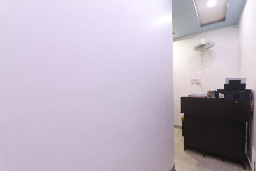 Hotel Baba Sonrise in Aminabad Hotel Baba Sonrise in Aminabad