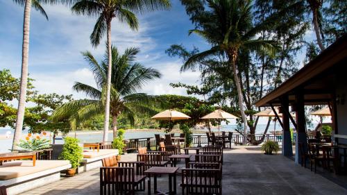 Bar/lounge, Maehaad Bay Resort in Ko Pha-ngan Bar/lounge, Maehaad Bay Resort in Ko Pha-ngan