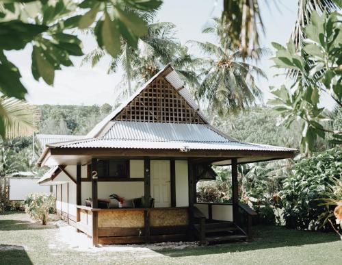 Entrada, Tai'inu Bungalows in Aitutaki Entrada, Tai'inu Bungalows in Aitutaki