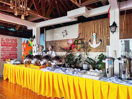 Food and beverages, Casa Almarenzo Bed and Breakfast Resort in Bolinao Food and beverages, Casa Almarenzo Bed and Breakfast Resort in Bolinao