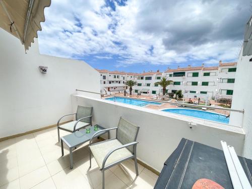 Alondras Park Holiday Charm