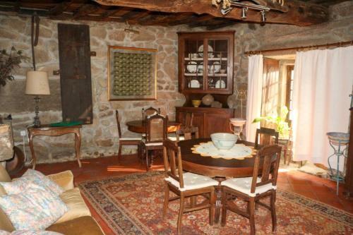 อาหารและเครื่องดื่ม, Casa Campo Das Bizarras in แคสโตร เดีย อาหารและเครื่องดื่ม, Casa Campo Das Bizarras in แคสโตร เดีย