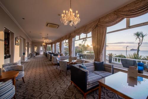 Bar/ Salón, The Royal Duchy Hotel in Falmouth Bar/ Salón, The Royal Duchy Hotel in Falmouth