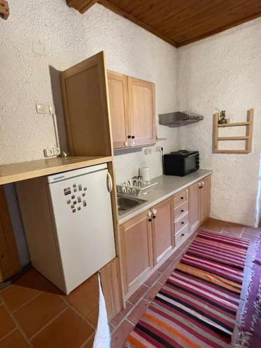 Τελωνείο Βαμβακούς (Τελωνειο Βαμβακους) in Varvitsa Lakonias Τελωνείο Βαμβακούς (Τελωνειο Βαμβακους) in Varvitsa Lakonias