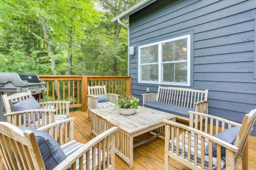 Lovely Country Retreat, 4 Mi to Dtwn Narrowsburg! in Cochecton Lovely Country Retreat, 4 Mi to Dtwn Narrowsburg! in Cochecton