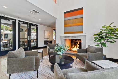 HOTEL CASA 425 in Κλέαρμοντ(Καλιφόρνια) HOTEL CASA 425 in Κλέαρμοντ(Καλιφόρνια)