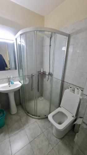Ducha, Ndemi gardens JVcribstudio in Nairobi Ducha, Ndemi gardens JVcribstudio in Nairobi
