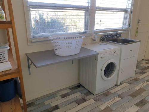 10m² 2 spavaća soba, 1 privatna kupaonica Kuća u East Maitland
(Sun on the Stubble) in Maitland (South Australia) 10m² 2 spavaća soba, 1 privatna kupaonica Kuća u East Maitland
(Sun on the Stubble) in Maitland (South Australia)