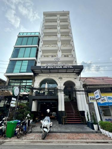 V.I.P BOUTIQUE HOTEL