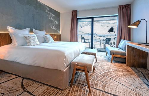 Hôtel VoulezVous by Les Etincelles (Hotel VoulezVous by Les Etincelles) in Тин Hôtel VoulezVous by Les Etincelles (Hotel VoulezVous by Les Etincelles) in Тин