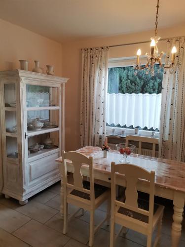 Gästehaus Hilda (Gastehaus Hilda) in 倫廷 Gästehaus Hilda (Gastehaus Hilda) in 倫廷