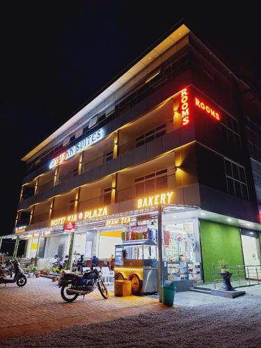 Buitenkant, Susan suites in Puttaparthi Buitenkant, Susan suites in Puttaparthi