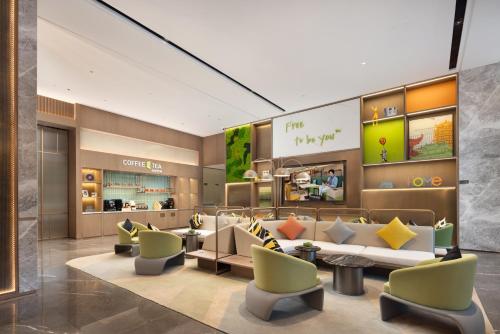 Lobby, Home2 Suite by Hilton Wuhan Economic Development Zone in Zhuankou Economic Development Zone Lobby, Home2 Suite by Hilton Wuhan Economic Development Zone in Zhuankou Economic Development Zone