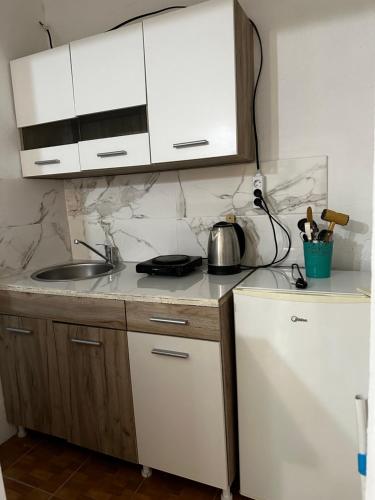 Green Villa in Bar Green Villa in Bar