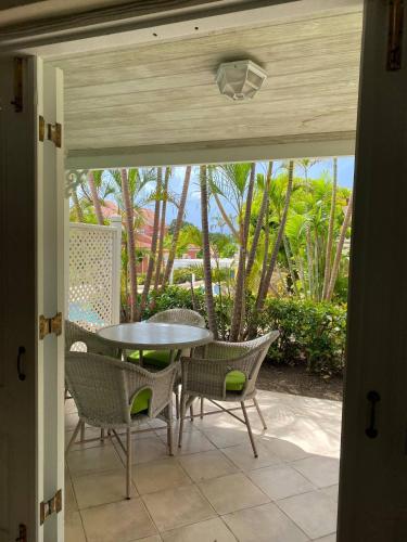 Instalaciones, Kings Beach Village in Little Battaleys Instalaciones, Kings Beach Village in Little Battaleys