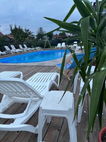 Pensiunea Clasic in Curtea De Arges Pensiunea Clasic in Curtea De Arges