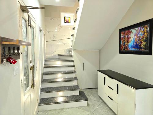 ทัศนียภาพ, Stylish Independent 3-Bedroom House in Bahria Town in ราฟีบล็อก ทัศนียภาพ, Stylish Independent 3-Bedroom House in Bahria Town in ราฟีบล็อก