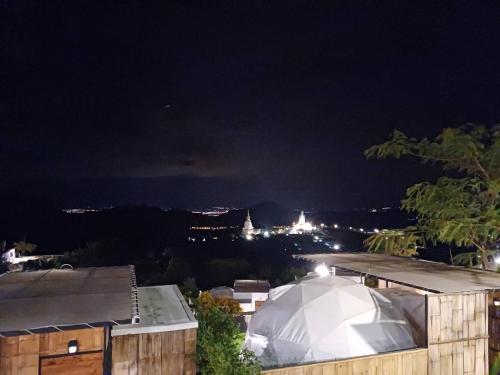 Chill&View near Wat Phra Thart Pha Sorn Kaew Chill&View near Wat Phra Thart Pha Sorn Kaew