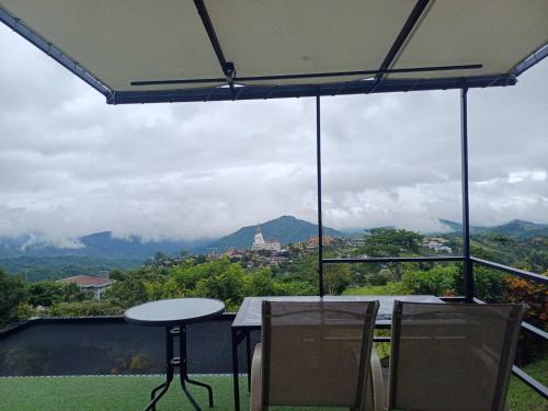 Chill&View near Wat Phra Thart Pha Sorn Kaew Chill&View near Wat Phra Thart Pha Sorn Kaew