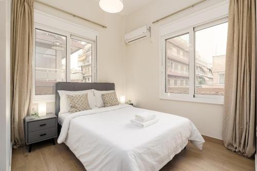 New Center Apartment Near Metro