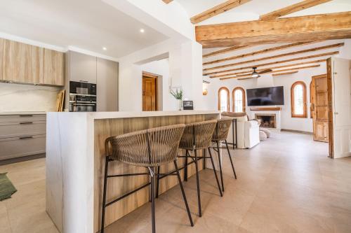 Buitenkant, Jami in Adsubia Buitenkant, Jami in Adsubia