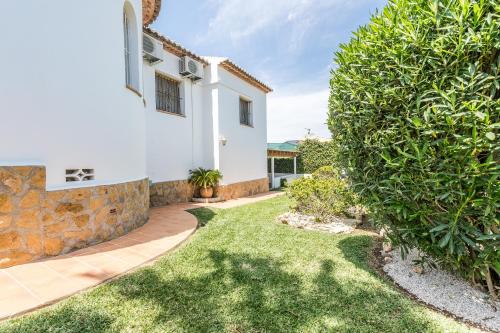 Buitenkant, Jami in Adsubia Buitenkant, Jami in Adsubia