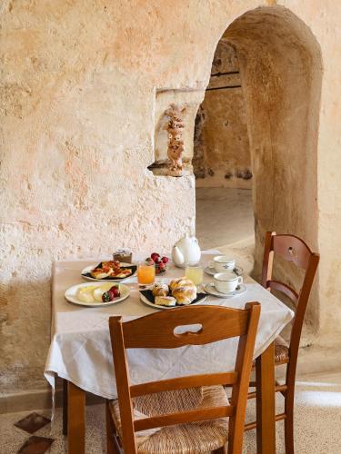 Food and beverages, Hotel Sassi in Matera Food and beverages, Hotel Sassi in Matera