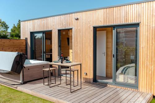 Facilities, Le Laponya - Chalets climatises avec SPA & Borne de recharge in Bressols Facilities, Le Laponya - Chalets climatises avec SPA & Borne de recharge in Bressols