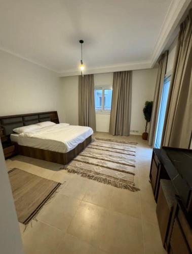 Soma Breeze Beachfront apartment