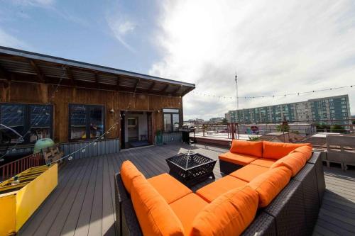 Downtown Industrial Loft in RiNO in North Capitol Hill Downtown Industrial Loft in RiNO in North Capitol Hill