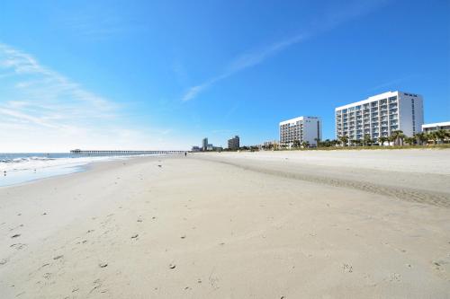 شاطئ, Holiday Sands North "On the Boardwalk" in ميرتلى بيتش شاطئ, Holiday Sands North "On the Boardwalk" in ميرتلى بيتش