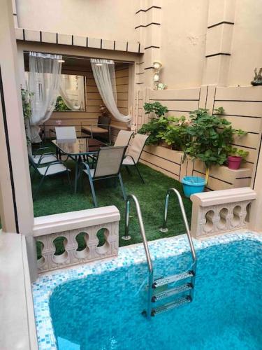 Magnifique villa avec piscine privée (Magnifique villa avec piscine privee) in Dély Ibrahim Magnifique villa avec piscine privée (Magnifique villa avec piscine privee) in Dély Ibrahim