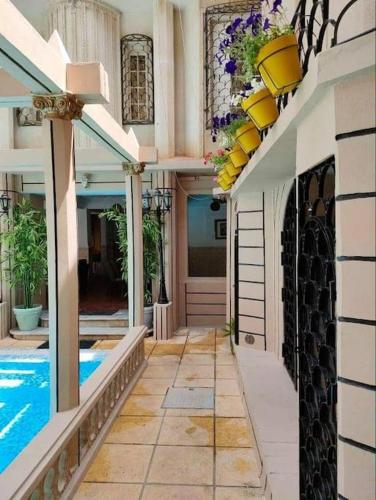 Magnifique villa avec piscine privée (Magnifique villa avec piscine privee) in Dély Ibrahim Magnifique villa avec piscine privée (Magnifique villa avec piscine privee) in Dély Ibrahim